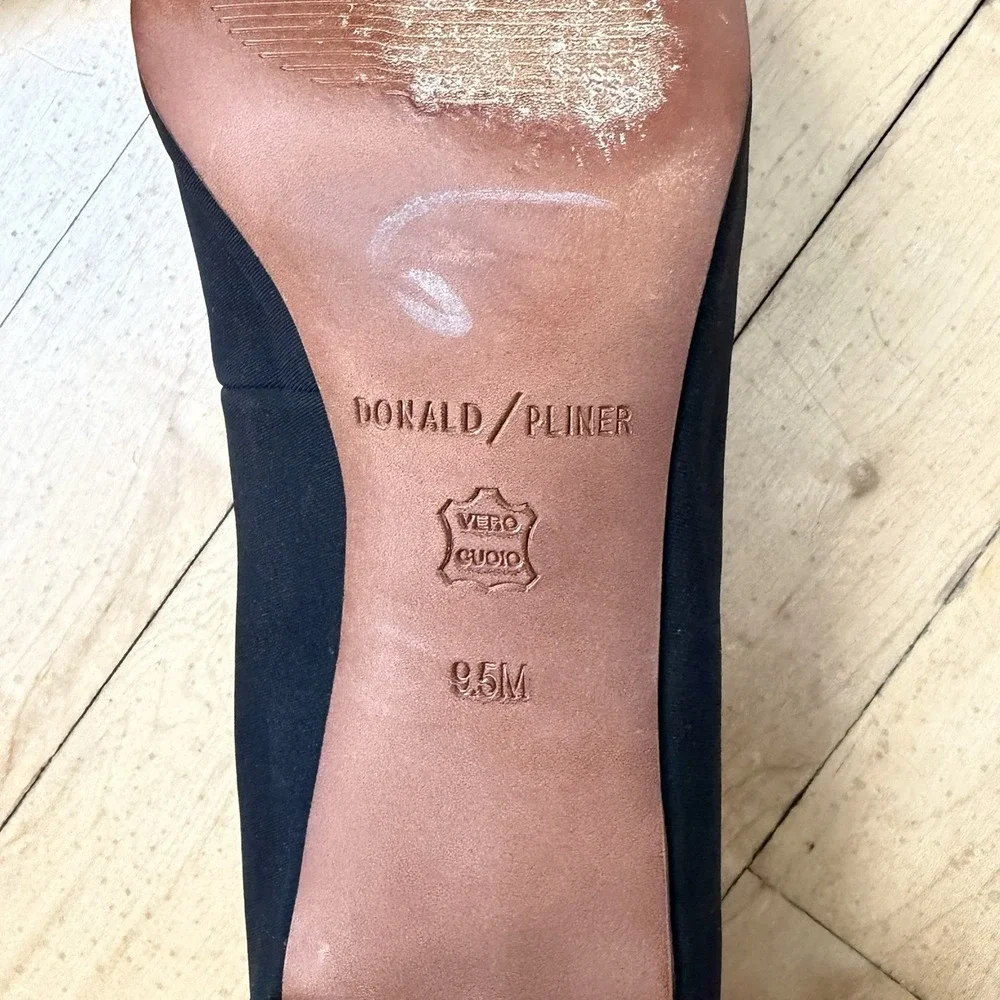Donald J. Pliner product pair